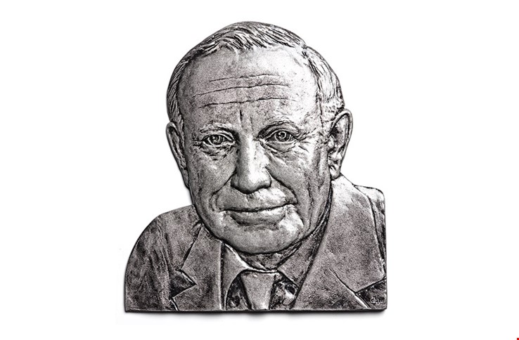 Bas Relief Vs Etched Photo Plaques: Pros / Cons